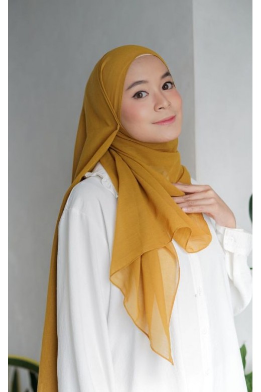 Pasmina Voal Gucci Jahit Tepi Mustard
